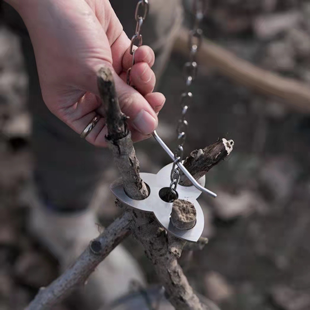 Stainless Steel Camping Tripod - Camping Cooking Multi Tool 评论和价格
